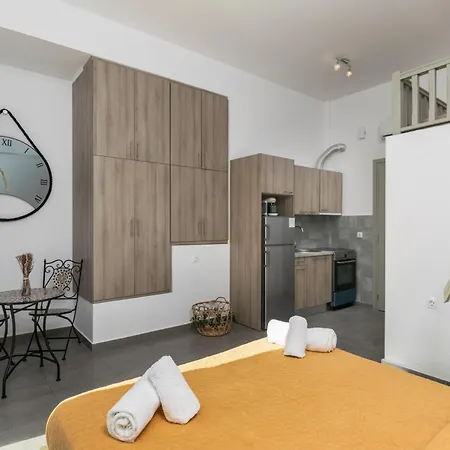 Apartment Poseidon Pollonia